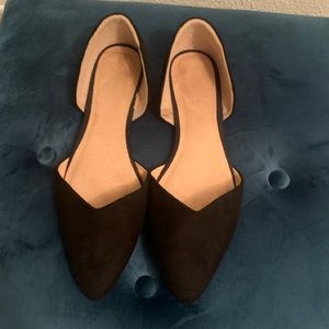 Old Navy Black Flats NWOT